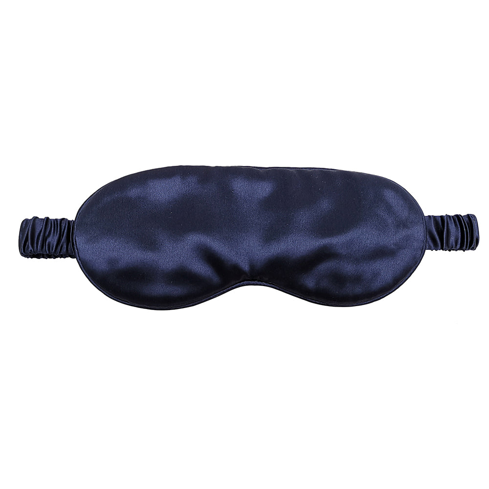alt="Luxe geschenkenset met zijden oogmasker voor ultieme ontspanning