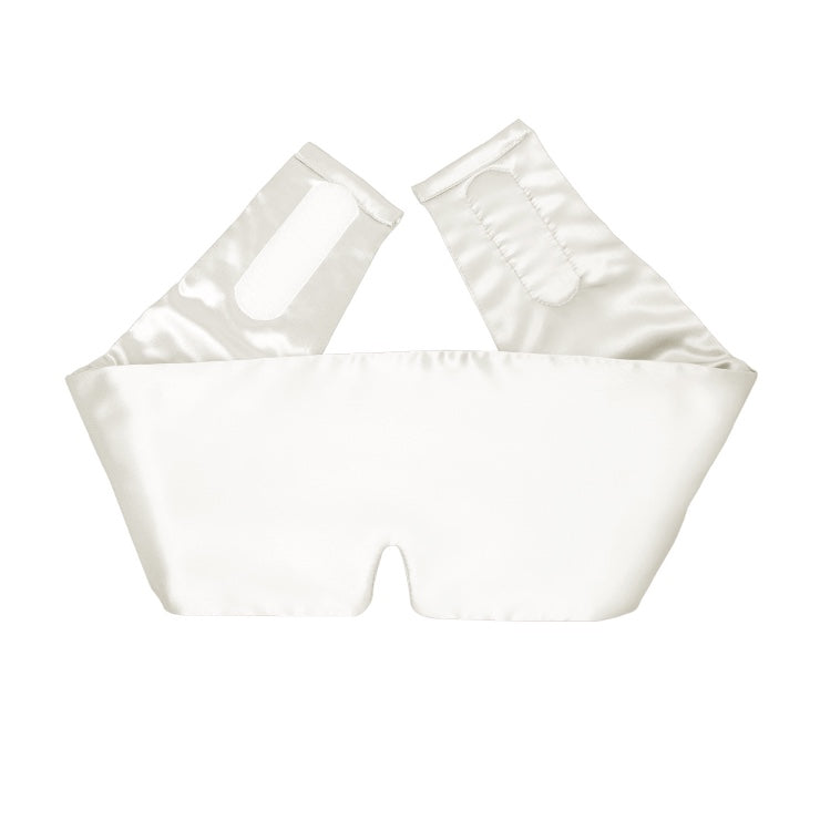Ivoren DroomZijde luxe moerbeizijde oogmasker voor optimale duisternis en comfort tijdens de slaap.